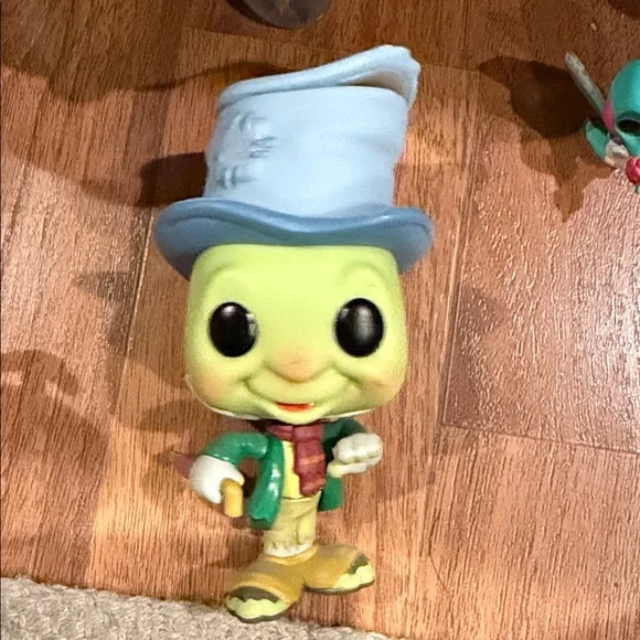 Bundle of Random Funko Pops - Picture 6 of 7